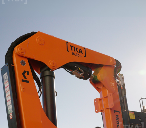 64d56f48-b313-48fb-8ca8-48e9011f89ed