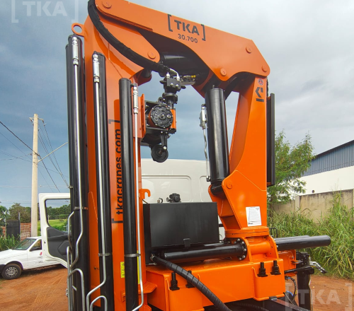 d5ee1575-9e6d-4dae-8a9e-1c2fe3309d69